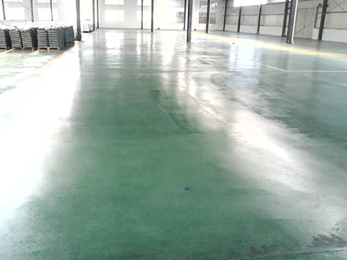 如何確定環氧地坪添加適量固化劑？