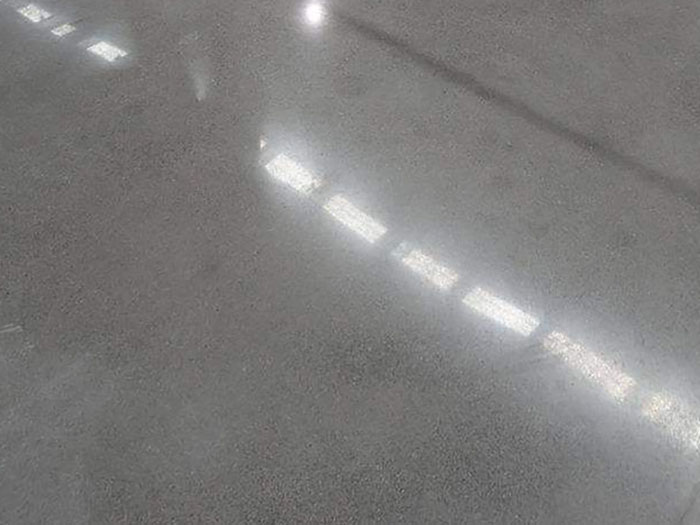 固化劑地坪施工研磨機：專業設備引領高效施工新風尚